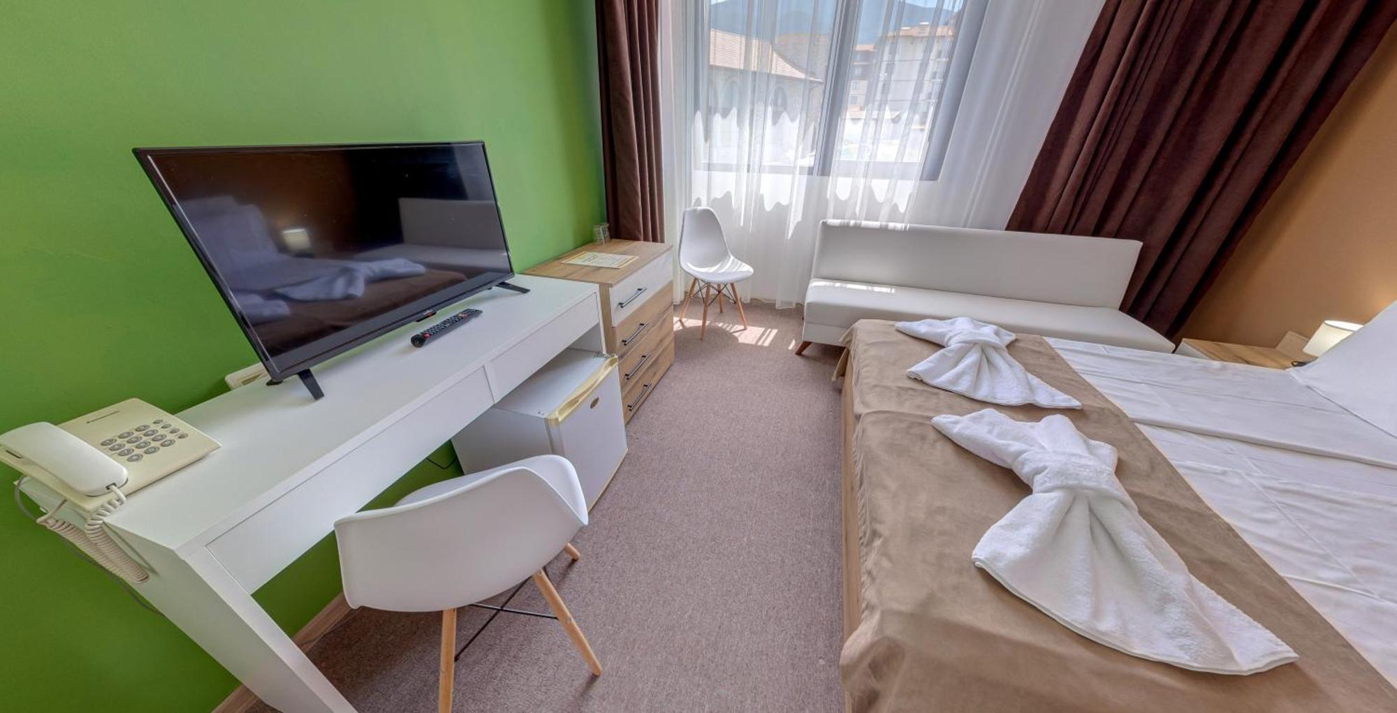 Grami Hotel 3*