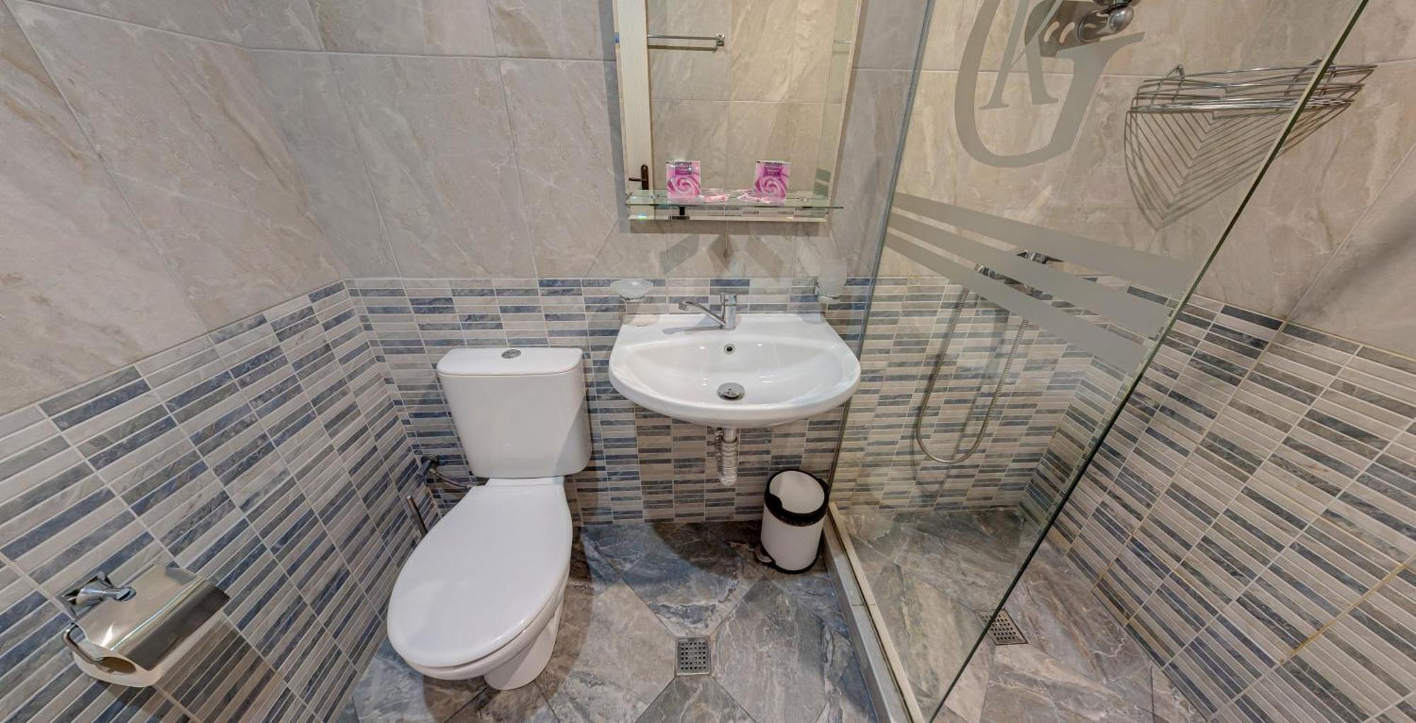 Grami Hotel 3*